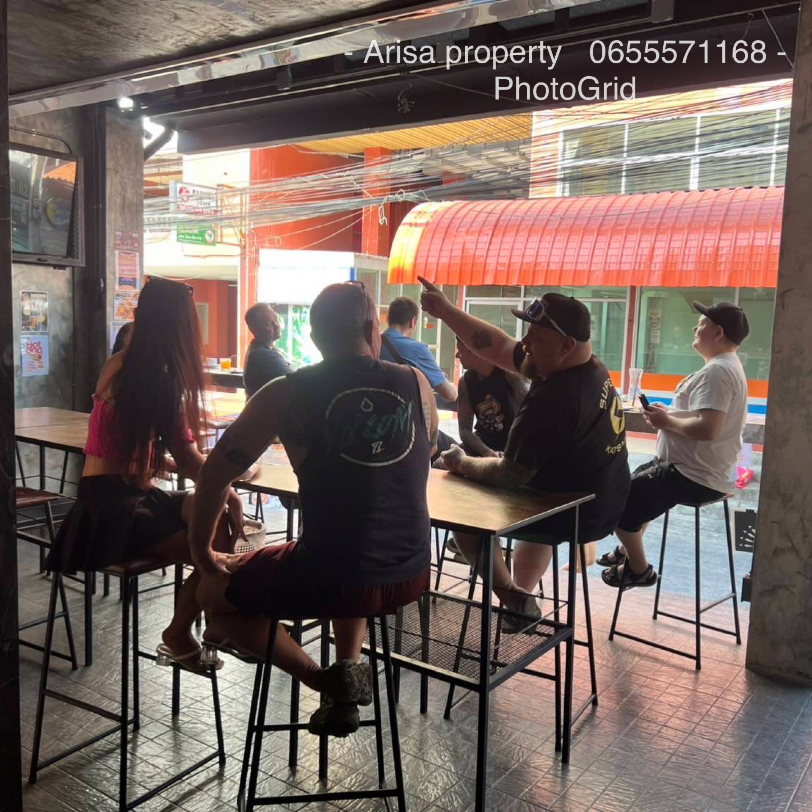 ด่วน บาร์ ร้านอาหาร โรงแรม ในตัว ย่านธุระกิจ