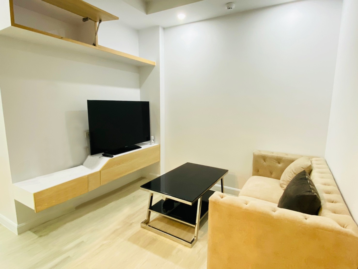V Condo Salaya