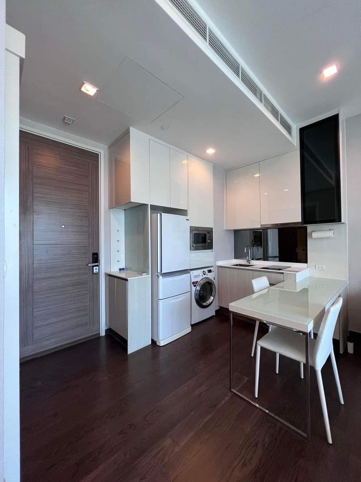 Q Asoke condo