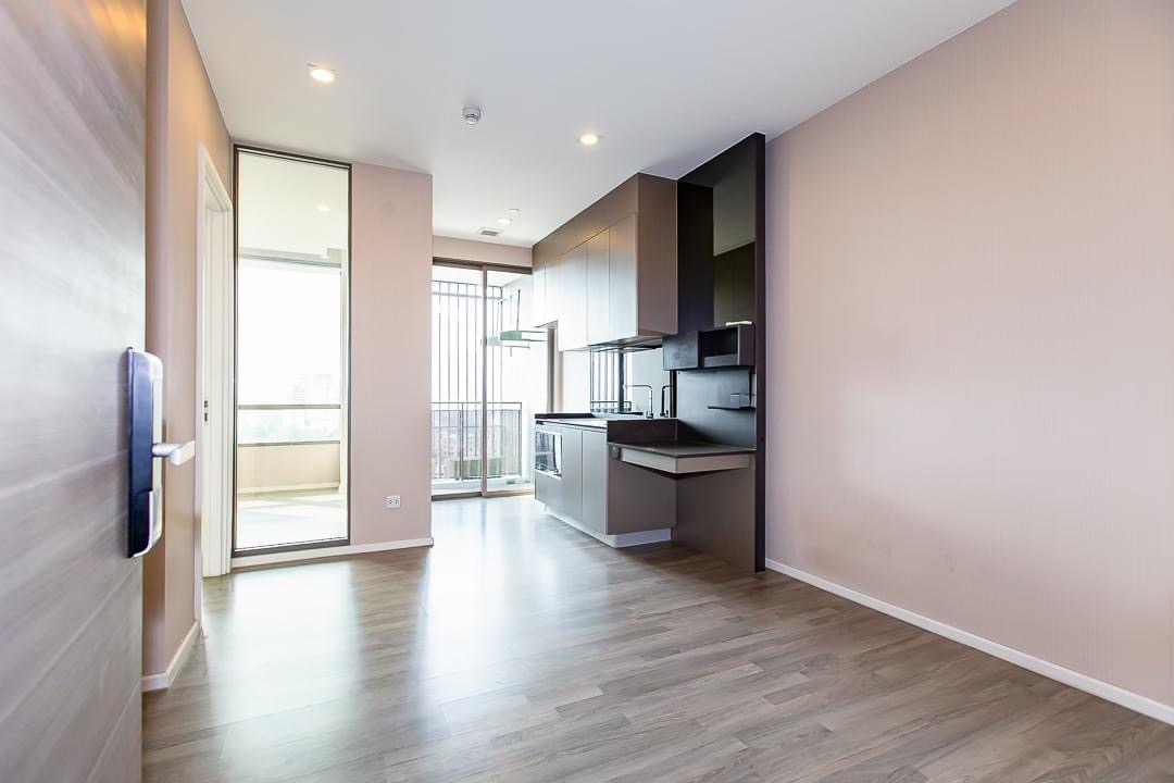 The Room (Sukhumvit 69