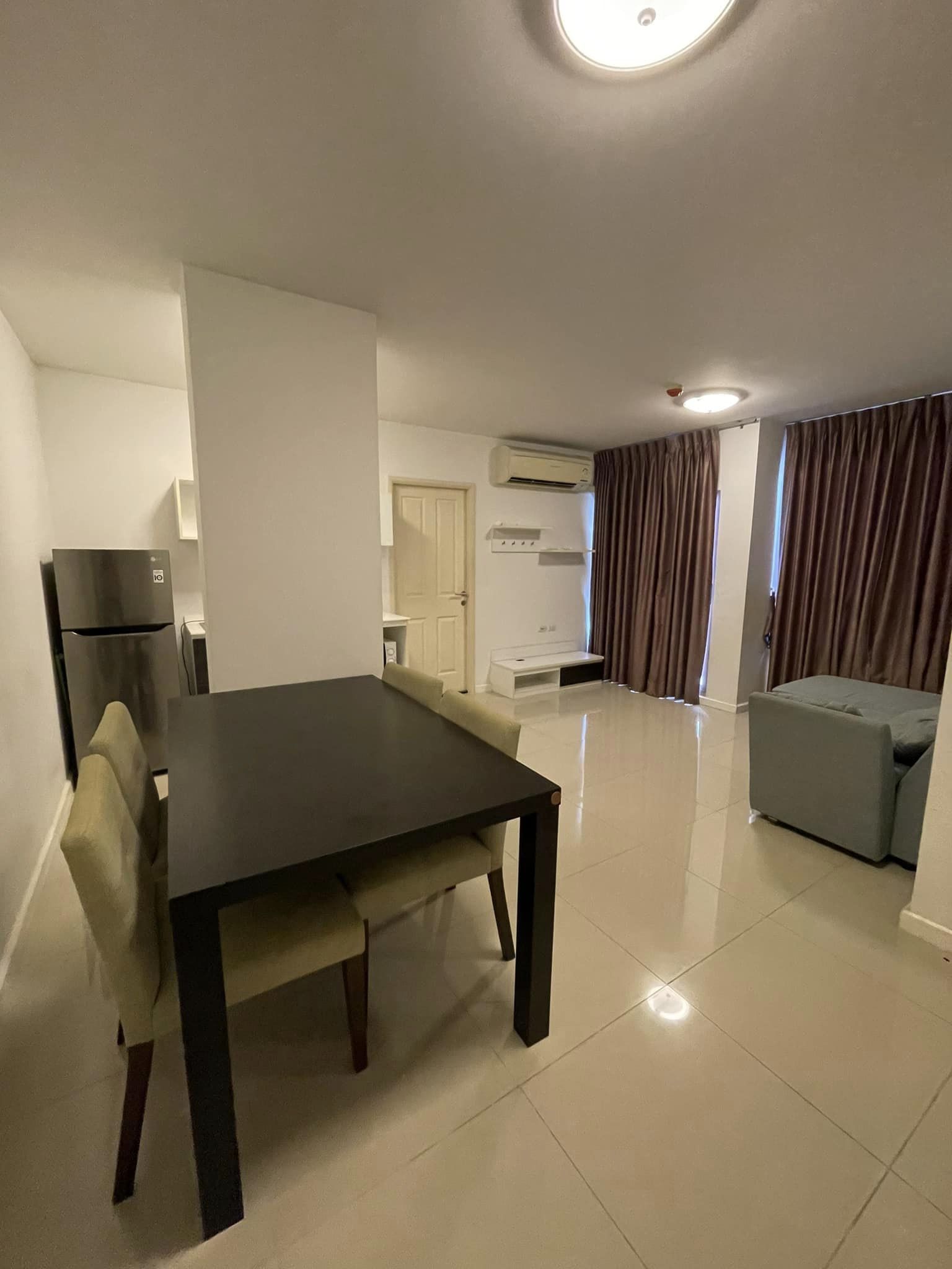 Dcondo Campus Resort