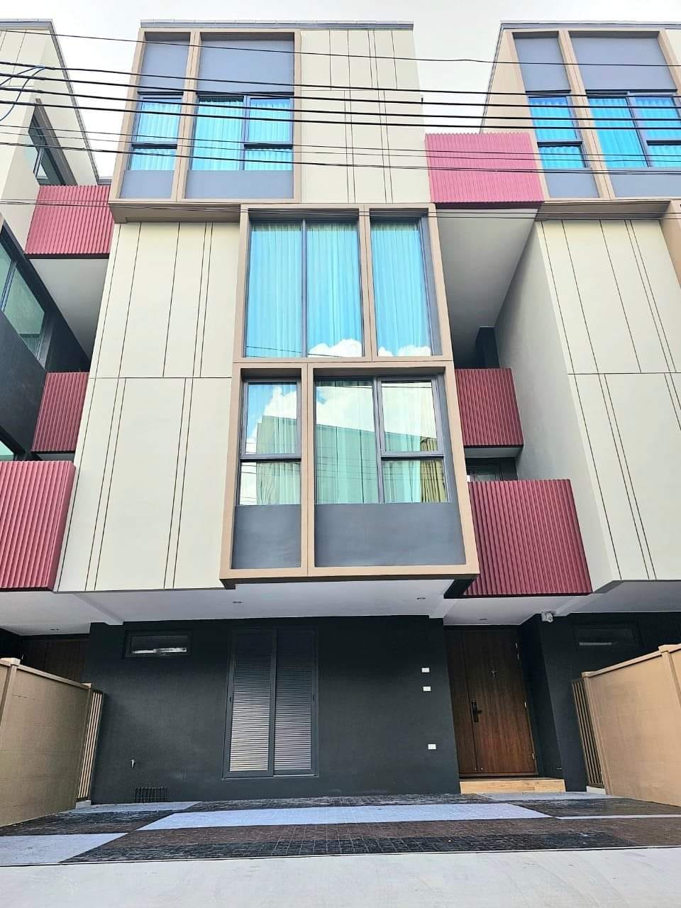 หมู่บ้านกลางเมือง คลาสเซ่ สุขุมวิท77