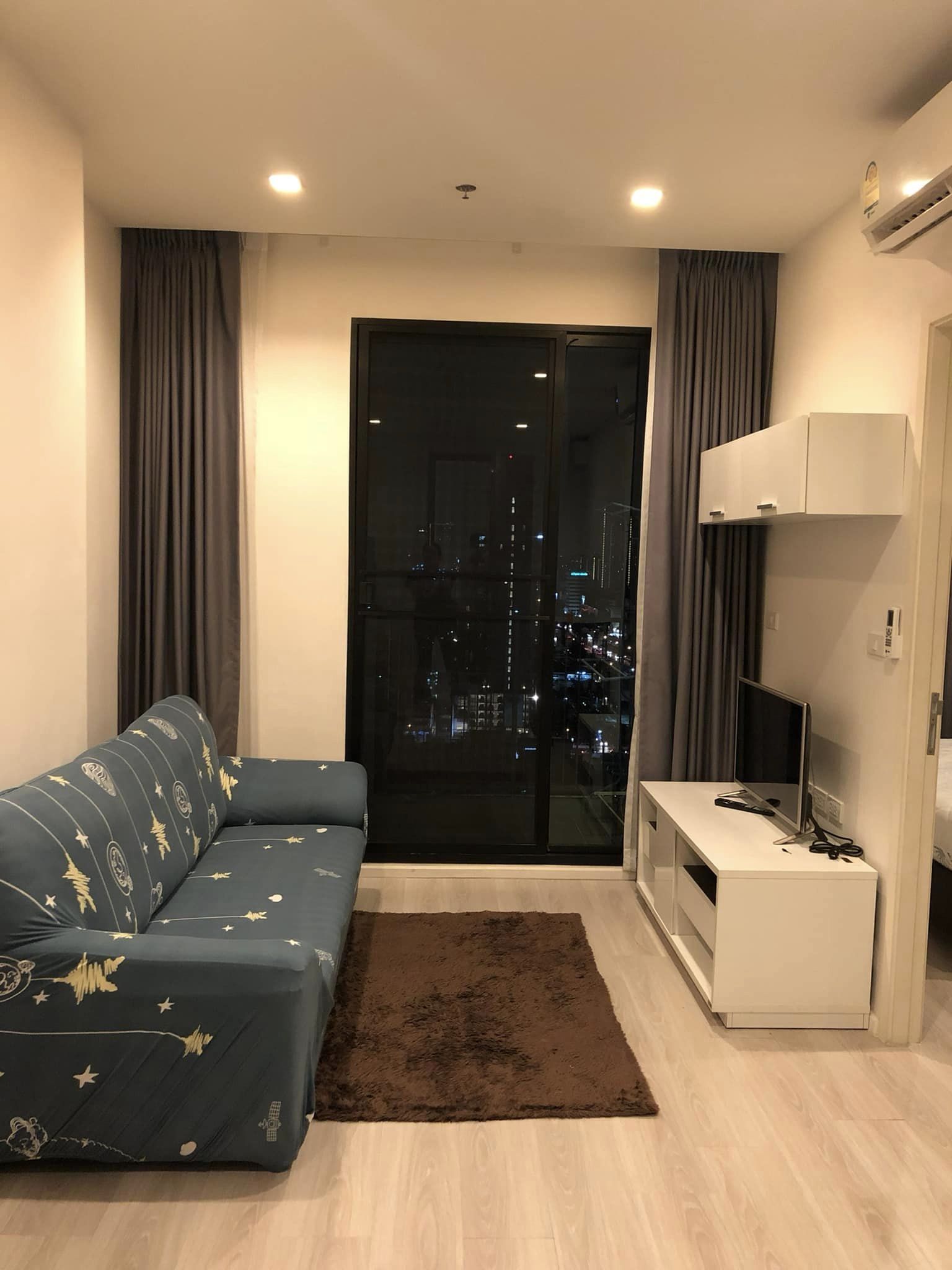 Quinn Condo Ratchada 17