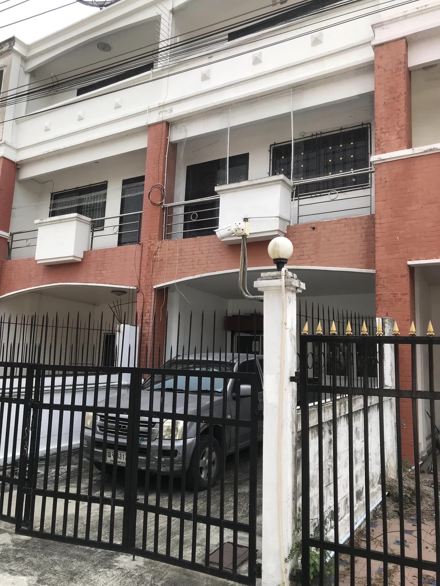 Home office ทำเลอ่อนนุช-บางจาก