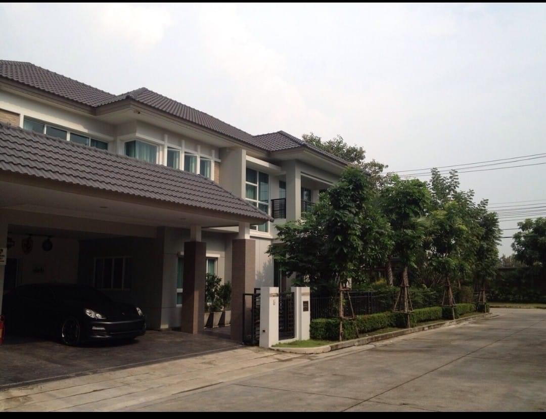 หมู่บ้านบางกอกบูเลอวาร์ด สาทร-ปิ่นเกล้า 1