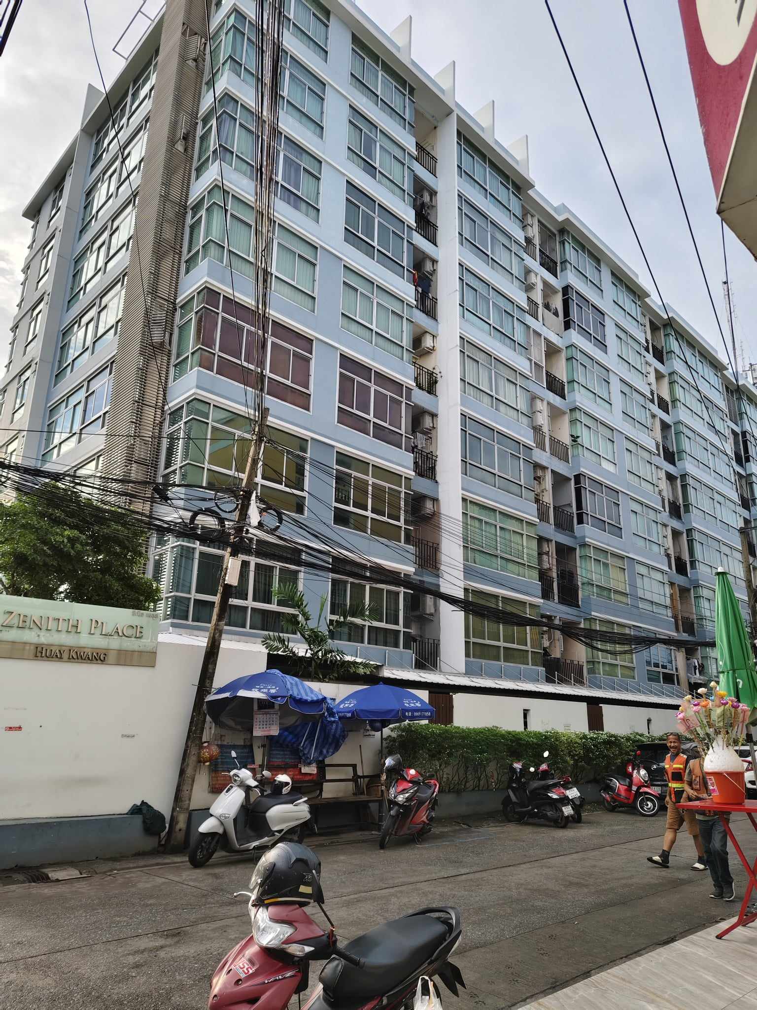 คอนโดซีณิธเพลส ห้วขวาง photo 2