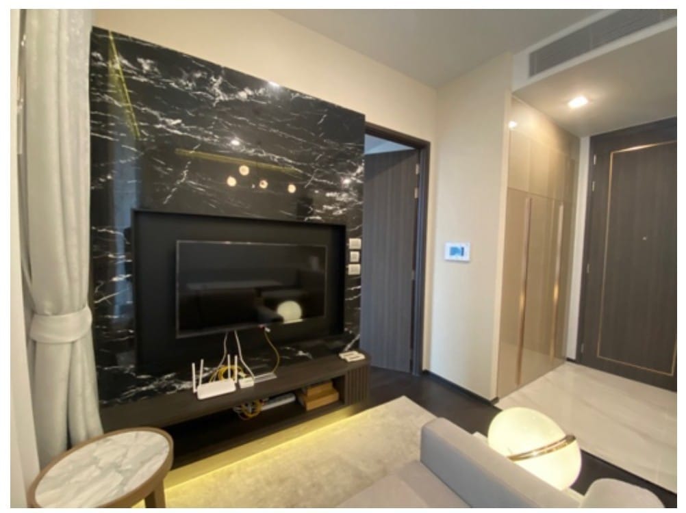 LAVIQ Sukhumvit 57 photo 2