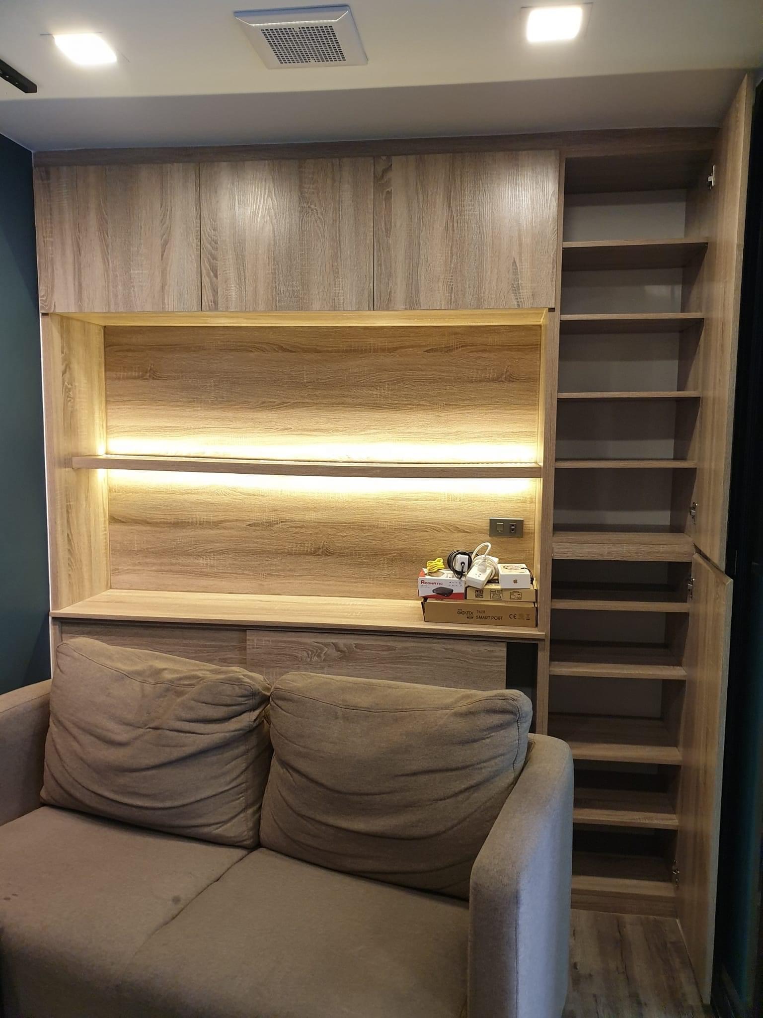 Brown condo photo 1