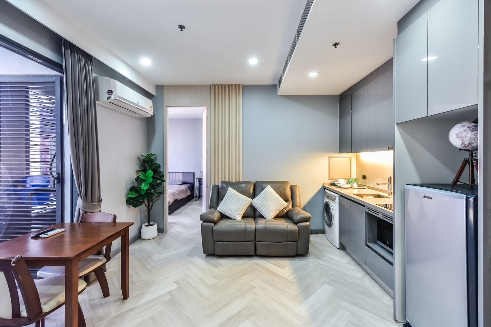 Condo M Prayathai photo 5
